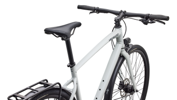 Specialized Sirrus X 3.0 EQ Metallic White / Metallic Deep - Produktbild - 4