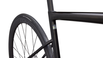 Specialized Tarmac SL8 Expert Ultegra Di2 Rennrad Obsidian Metallic / Red Pearl - Produktbild - 5