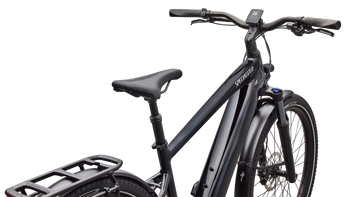 Specialized Turbo Vado 2 4.0 Gloss Castblack/Satin Silver Reflective, Rahmenhöhe S - Produktbild - 4
