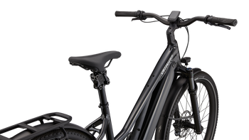 Specialized Turbo Vado 5.0 IGH Step-Through E-Bike Castblack / Silver Reflective Gr. L - Produktbild - 4