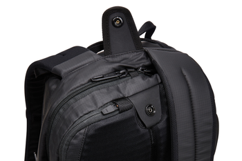 Thule Tact backpack 16L Schwarz – Laptop‐Rucksack - Produktbild - 8