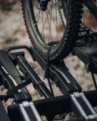 Thule Epos ParkSecure 3B Schwarz – Anhängerkupplungs-Fahrradträger - Produktbild - 26