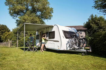 Thule Omnistor 1200 (2.30x2.00) Weiß – Markise für Wohnwagen - Produktbild - 10