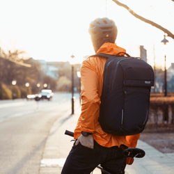 Thule Paramount commuter backpack 27L Grün – Fahrradrucksack - Produktbild - 5