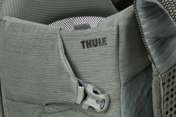 1566275-21460526.jpg Thule Sapling Schwarz – Kindertrage - Produktbild - 16