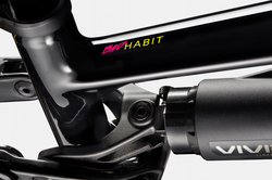 C26-C2302GU-Bad-Habit-AM-Frm-WOW-D4-21462581.png Cannondale Bad Habit Frameset Black with WOW colors - Produktbild - 3
