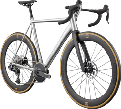 C26-C1303GU-CAAD14-1-RAW-3Q-21462615.png Cannondale CAAD14 1 Raw - Produktbild - 2