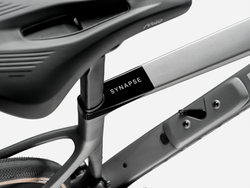 C25-Synapse-2-Beauty-Light-0007-21462640.png Cannondale Synapse Carbon 2 Grey - Produktbild - 10
