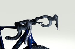 LCJUA490-V---10-21462758.jpg Lapierre Crosshill CF 9.0 AXS TRANSLUC. Blue - Produktbild - 10