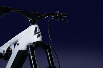 Lapierre Overvolt AM CF 10.8 E-Mountainbike Carbon 170 mm, Paris Stone Beige - Produktbild - 20