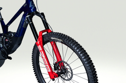 LSDUA370-V---10-21462852.jpg Lapierre Spicy CF Team Enduro-Mountainbike 180 mm mit Flight Attendant, Modelljahr 2026 - Produktbild - 10