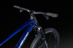 LZNTA460-V---4-21462901.jpeg Lapierre Zesty CF 10.9 Carbon-Fully mit RockShox Flight Attendant, Translucent Hex Blue - Produktbild - 4