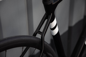 Eddy Merckx Mendrisio 105 Di2 Empress Grey Metallic - Produktbild - 4