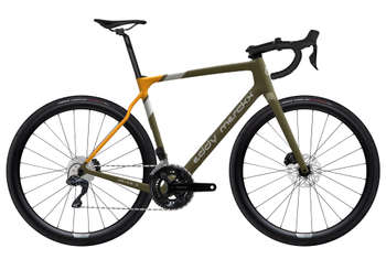 Eddy Merckx Pévèle C 105 Di2 Candy Red Metallic mit Carbon-Laufrädern - Produktbild - 1