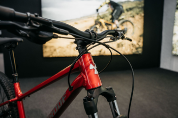 Nukeproof Tracker 290 Comp Cues 1x10 Racing Red - Produktbild - 3