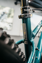 SBITRHNKP003-image5-2048x-21463421.jpg Nukeproof Tracker 290 Pro Cues 1x11 Petrol Green - Produktbild - 6