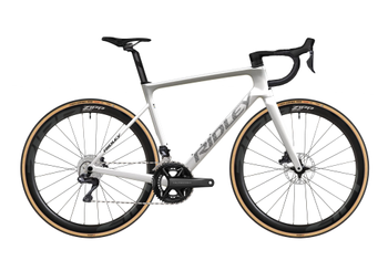 Ridley Falcn Ultegra Di2 Pearl White/Silver Modell 2025, Rahmenhöhe M - Produktbild - 1