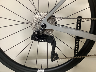 Ridley Grifn 105 Di2 2x12, Rahmenhöhe M – Gebraucht (OUTLET003610) - Produktbild - 4