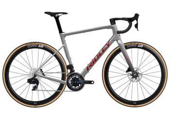 Ridley Grifn RS Force AXS Battleship Grey/Candy Red Metallic – Outlet - Produktbild - 1 Ridley Grifn RS Force AXS Battleship Grey/Candy Red Metallic – Outlet - Produktbild - 1