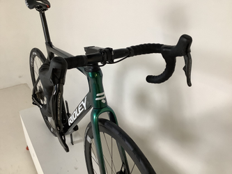 Ridley Xnight RS RidleyTeam Dura-Ace Di2(Ultegra crank)M, Rahmenhöhe M – B-Ware (kleiner Lackfehler) - Produktbild - 3