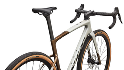 91427-3149---5-21464825.jpg Specialized Crux 5 Expert - SRAM Force XPLR Burnt Gold/Dolomite Metallic/Obsidian Metallic, Rahmenhöhe 49 - Produktbild - 5