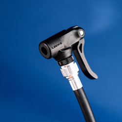 Lezyne Multi Chuck Pumpenkopf schwarz - Produktbild - 2