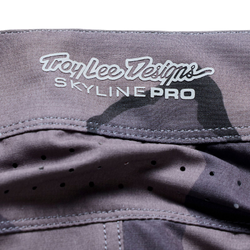Troy Lee Designs Skyline Pro Pant, Flow Camo, carbon - Produktbild - 3