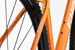 48AK109V---7-21469880.jpg Ghost Asket Advanced EQ Gravelbike Aluminium, Shimano GRX 12-fach, Rustic Ember/Saffron Sunset - Produktbild - 7