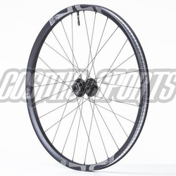 WH3LRA-111-01-224816.jpg e*thirteen LG1 EN Race Carbon Boost Laufrad VR, 27.5", 110x15mm, 28 L., 30mm, black - Produktbild - 1