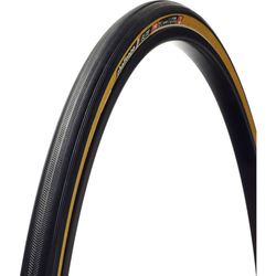 Road-Reifen Elite Pro Handmade Tubular, Challenge
Pro-Series, 220 TPI, PPS Pannenschutz, Smart-Compound, Empfohlener Reifendruck 5-7 bar (max. 12)
Größe: 25-622, Farbe: Schwarz/braun, Gewicht: 295 g, VE: 1 Stk. - Produktbild - 1