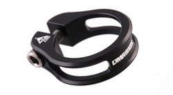 DMR-SB-S-K-318-01-322818.jpg DMR Sect Sattelklemme, 31.8mm, black - Produktbild - 1