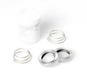 Service-/Upgrade-Kit Ratchet System, DT SWISS
Superlight-Ausführung. Service Kit inkl. Zahnscheiben, Federn und Grease (20 g). Lauteres, definierteres Freilaufgeräusch und schnellerer Kraftschluss. Passend für 240s und 440 Naben.
Größe: 54 Service-/Upgrade-Kit Ratchet System, DT SWISS
Superlight-Ausführung. Service Kit inkl. Zahnscheiben, Federn und Grease (20 g). Lauteres, definierteres Freilaufgeräusch und schnellerer Kraftschluss. Passend für 240s und 440 Naben.
Größe: 54