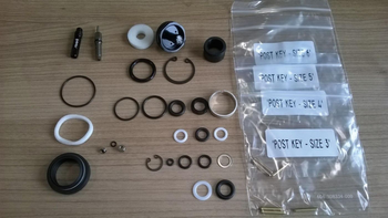 RockShox Reverb Vollservice-Kit 116818000000 - Produktbild - 1 RockShox Reverb Vollservice-Kit 116818000000 - Produktbild - 1