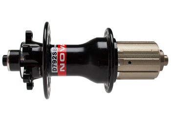 Novatec D792SB-QR Superlight 4in1 Hinterradnabe Shimano-Freilauf 135 mm 32 Loch schwarz - Produktbild - 1 Novatec D792SB-QR Superlight 4in1 Hinterradnabe Shimano-Freilauf 135 mm 32 Loch schwarz - Produktbild - 1