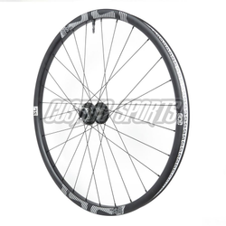 WH3TRA-128-01-369817.jpg e*thirteen TRS TR Race Carbon Boost Laufrad VR, 27.5", 110x15mm, 28 L., 27mm, black - Produktbild - 1