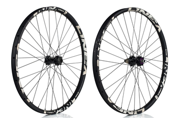 Formula Linea G DH Laufrad HR, 29", 150x12mm, 32 L., Shimano, black - Produktbild - 1 Formula Linea G DH Laufrad HR, 29", 150x12mm, 32 L., Shimano, black - Produktbild - 1
