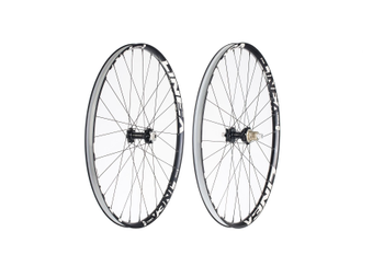 Formula Linea 2 Laufrad VR, 29", 100x15mm, 28 L., black - Produktbild - 1 Formula Linea 2 Laufrad VR, 29", 100x15mm, 28 L., black - Produktbild - 1