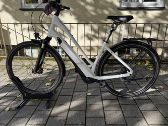 SPECIALIZED TURBO COMO 5.0 METWHTSIL/BLK / Gebrauchtbike ! 13900km - Produktbild - 3