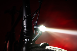 lezyne-led-fahrradbeleuchtung-power-pro-stvzo-e115-vorderlicht-4-376265.jpg LEZYNE POWER PRO E115 E-BIKE - 115 LUX - 310 LUMEN - Produktbild - 5