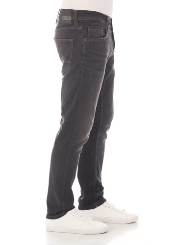 Mustang Herren Jeans Oregon Tapered Fit