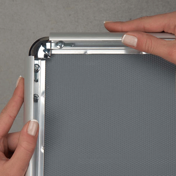 Alu-Klapprahmen DIN B2 50x70 Cm – Wasserdicht, F? Produktbild-Vorschau 2