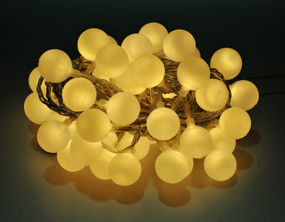 LED Lichterkette Bunt oder Warmweiß Partylichterkette LEDs stabile Kugeln IP44