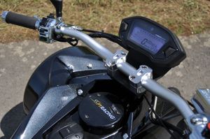 Spy-Racing-Quad-250---Euro-4---BLACK-limited-2.jpg
