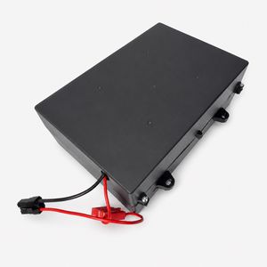 Akkupack 48 V / 12 Ah im Gehäuse für Elektro-Kinderquad, Studioansicht 1