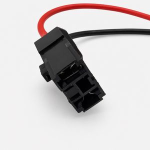 Sicherungshalter für Flachsicherung am Elektro-Kinderquad, Studioansicht 2