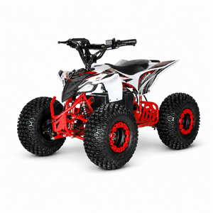 Elektro-Kinderquad New Racer 48V 800W in Rot in vorderer Schrägansicht mit weißen Verkleidungen, Scheinwerfern und grobstolligen Reifen.