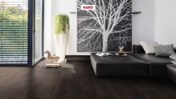 528674-haro-parkett-landhausdiele-180-4v-achateiche-strukturiert-int05.jpg 528674-haro-parkett-landhausdiele-180-4v-achateiche-strukturiert-int05.jpg