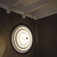 564-r40-int2.jpg