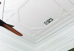 sx157-int1.jpg sx157-int1.jpg