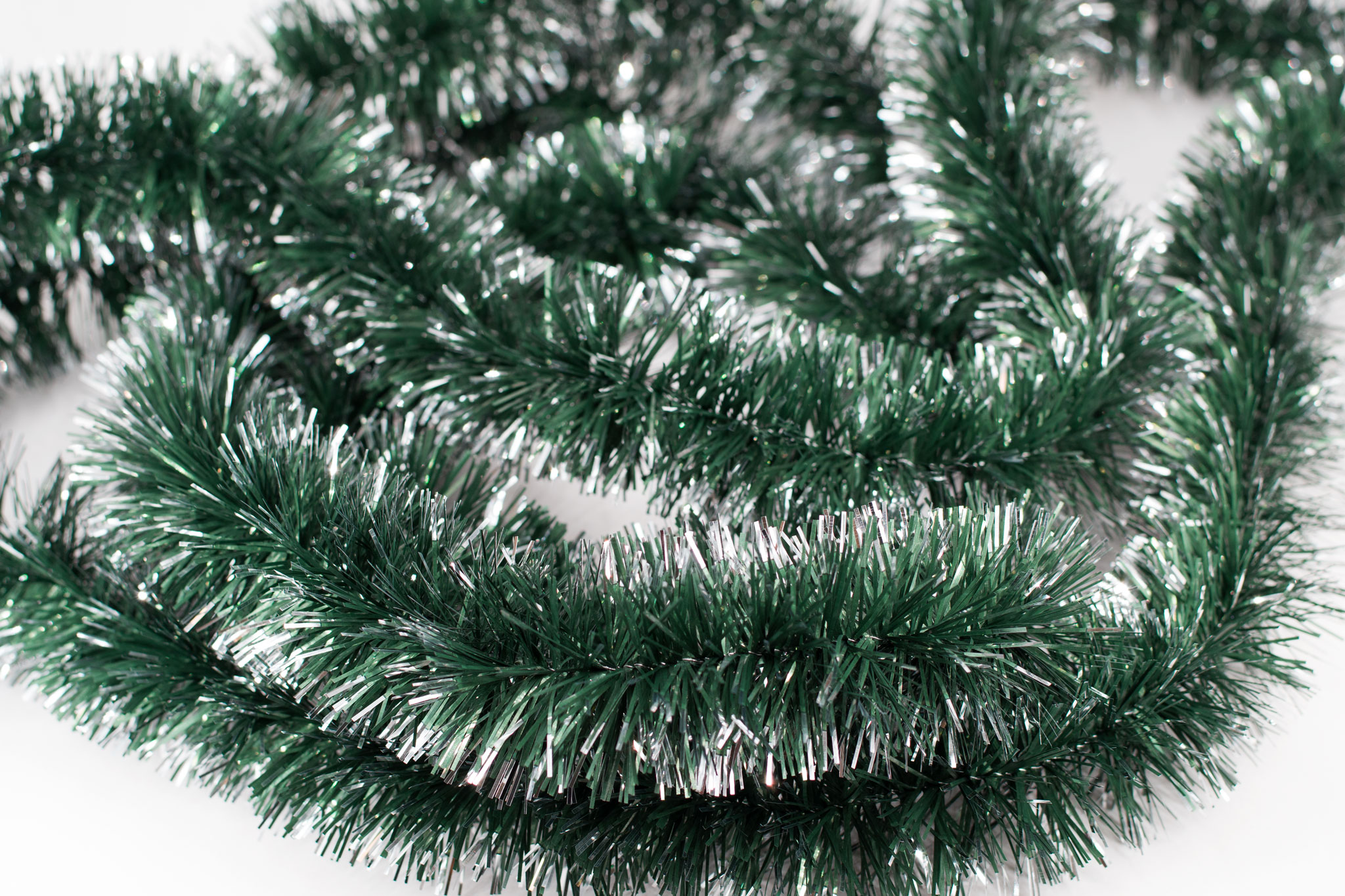 Weihnachtsgirlande Lametta 5cm x 3m Dunkelgrün matt / Silber